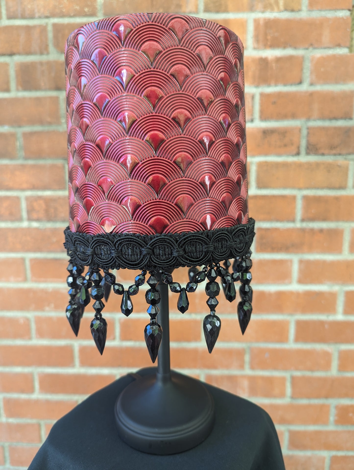 Sensual Red Table Lamp